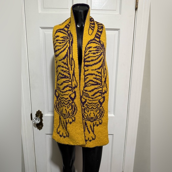 Reversible LSU Tiger Knit Scarf - Picture 2 of 2